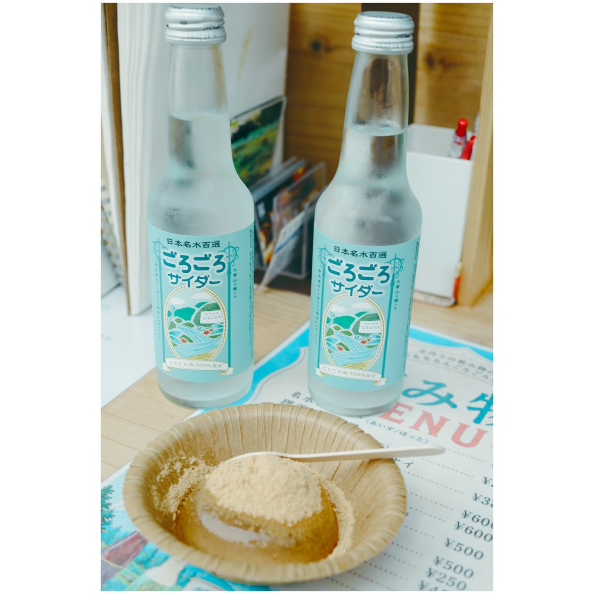 minimi_ph's tweet photo. 昨日は奈良・洞川へ。
昼食の鹿かつ定食に舌鼓を打つ。鹿かつはもちろん、一品一品がとても美味しい。
店内は川のせせらぎと気持ちの良い風が抜け、冷房無しでも快適でした。
食後はごろごろサイダーですっきり。 https://t.co/QUtmn3mulo