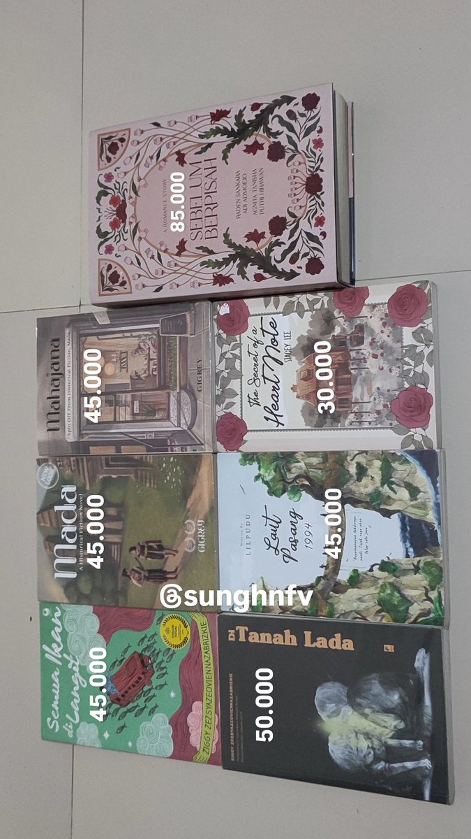 julpieps's tweet photo. wts wts novel preloved koleksi pribadi (gigrey, lilpudu, ziggy, dll) 📚✨
📍 malang kota (bisa cod lowokwaru)
📦 j&amp;t / jne / pos indonesia (- belum freeong )
🔥 ambil semua ada harga diskon khusus! 

detail harga ada di foto, kalau mau tanya bisa DM yaa 🤗 https://t.co/znvLx5tkN5