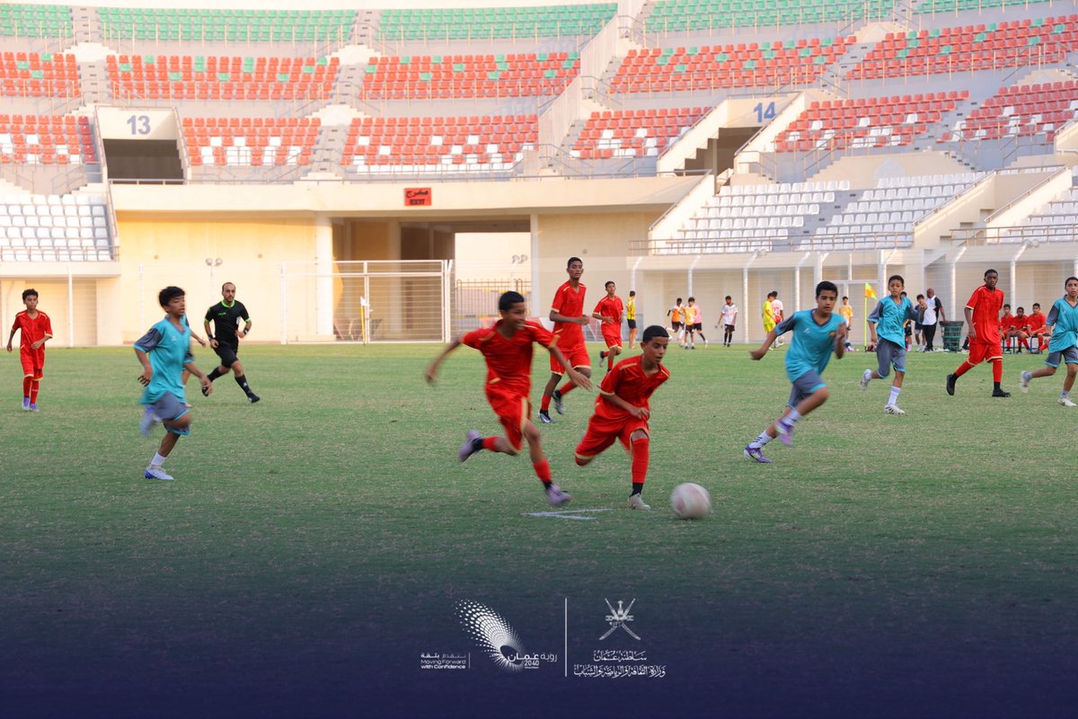 Mcsy_GovernBatS's tweet photo. أجواء كروية و منافسات مشتعلة امتزجت بالروح الرياضية بين أشبال الأكاديميات في بطولة ملتقى أكاديميات كرة القدم 2026 على أرضية المجمع الرياضي بالرستاق ضمن أنشطة وبرامج #صيف_الرياضة بمحافظة جنوب الباطنة https://t.co/RovwyN9gyd