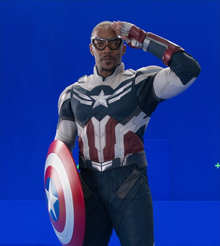 blackhatbarnes's tweet photo. OH CAPTAIN MY CAPTAIN https://t.co/B4xG3fUE5j