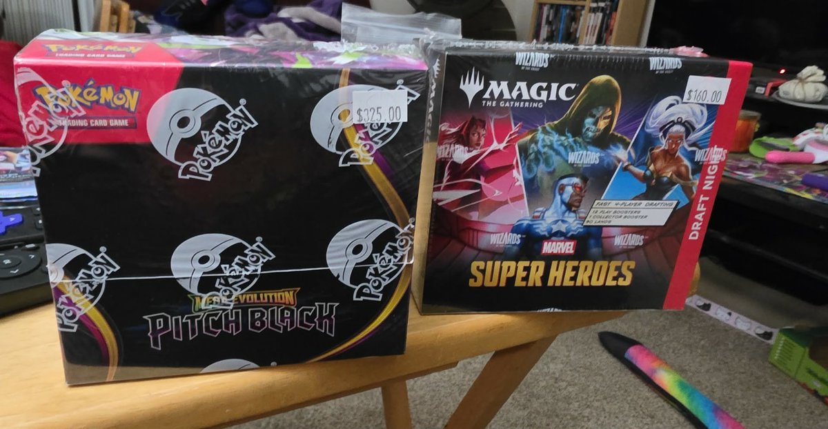 AndrewDick36's tweet photo. So many packs to open! https://t.co/bGV9T0qTb4