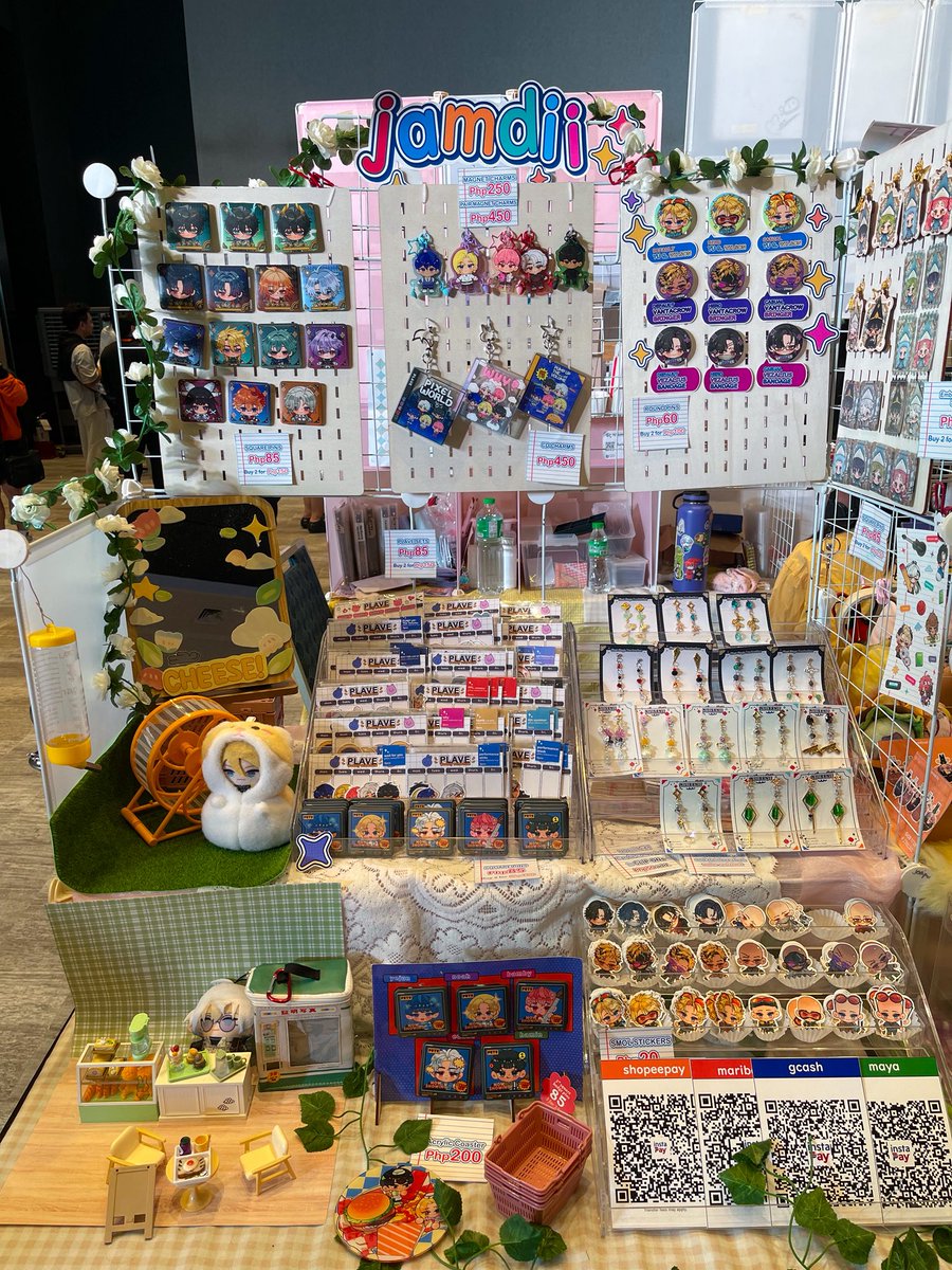 jamdii's tweet photo. Table for Day 2 of #OshiCon2026 !! Brought new earring designs today and hampter willy! 🫶✨ https://t.co/T2dHbJYLwj