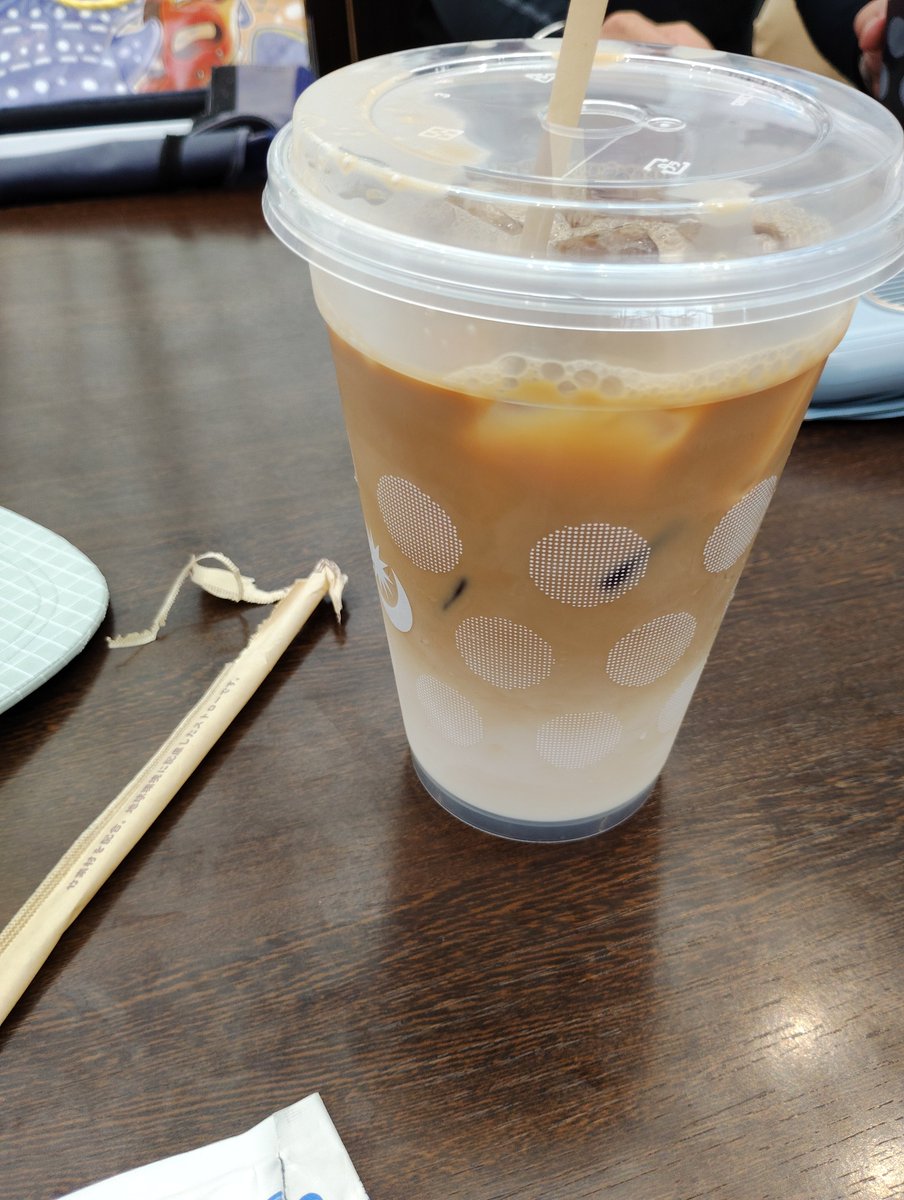 maru2ub's tweet photo. 俺にしちゃオサレだが、実質無料だからであって自分では買わないｗ https://t.co/8oK3CBpsbD