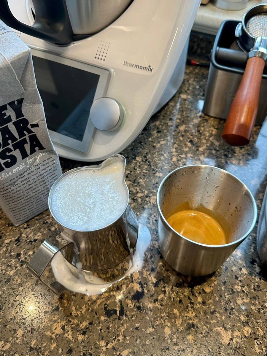Ruhi4th's tweet photo. #Daily #Breakfast🥣 #Coffee☕️ https://t.co/VzgbV7tbvx