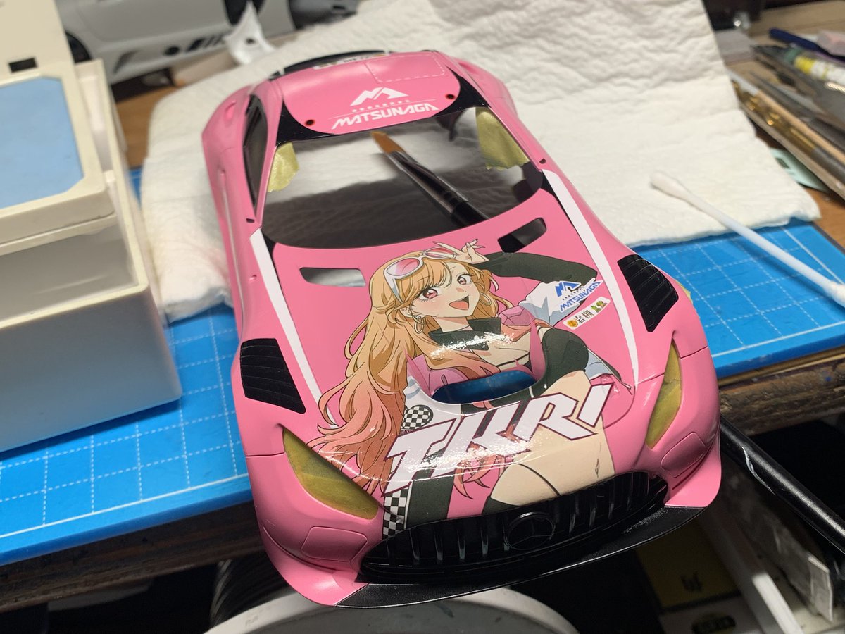 matatabi_3939's tweet photo. ボンネットのキャラ貼るだけで50分かかったわw
分割すればよかった…
#TKRI
#スーパー耐久
#着せ恋 https://t.co/El7HPpC2AI