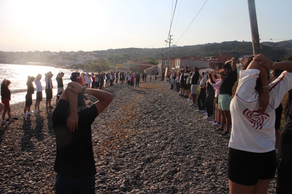 genclikbirligi's tweet photo. Günaydın ☀

🏕Karaburun’da düzenlediğimiz 33. Geleneksel TGB Yaz Kampımızın ilk gününe sabah sporuyla başladık. 🏃 https://t.co/KMmcvzQpnB