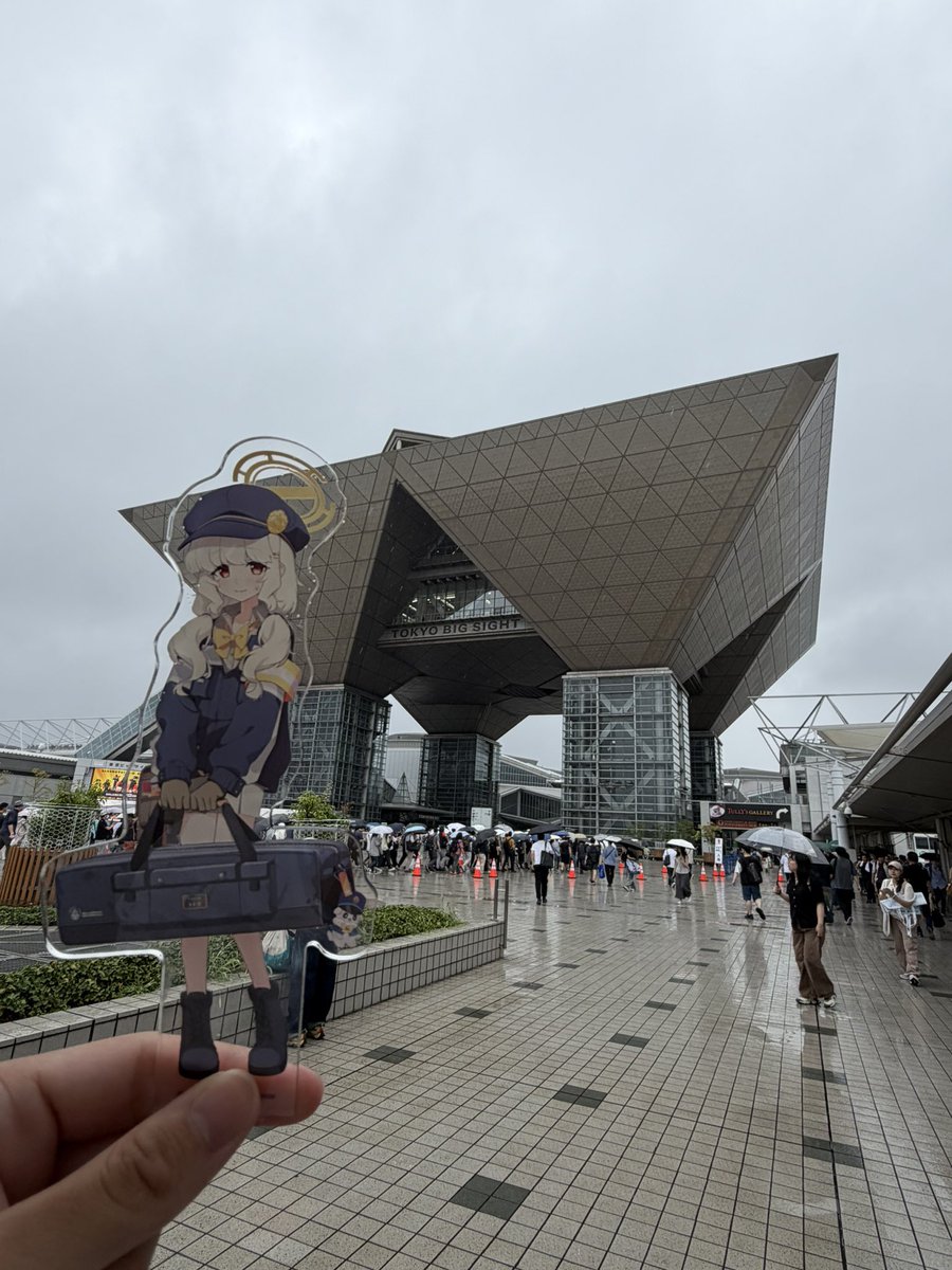GreaterRits's tweet photo. アオバ、東京ビッグサイトだよ。

東京ビッグサイト、アオバだよ。 https://t.co/P7jBbvAMHN