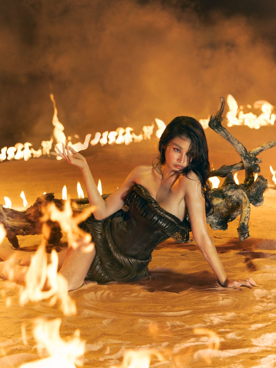 latest_chika's tweet photo. THIS GIRL IS ON FIRE! 🔥

Chie Filomeno sizzles in her daring, fiery photoshoot as she marked her 30th birthday.

"30 and on fire", Chie wrote in her Instagram post.

📸chiefilomeno/Instagram https://t.co/tap3RTwr3W