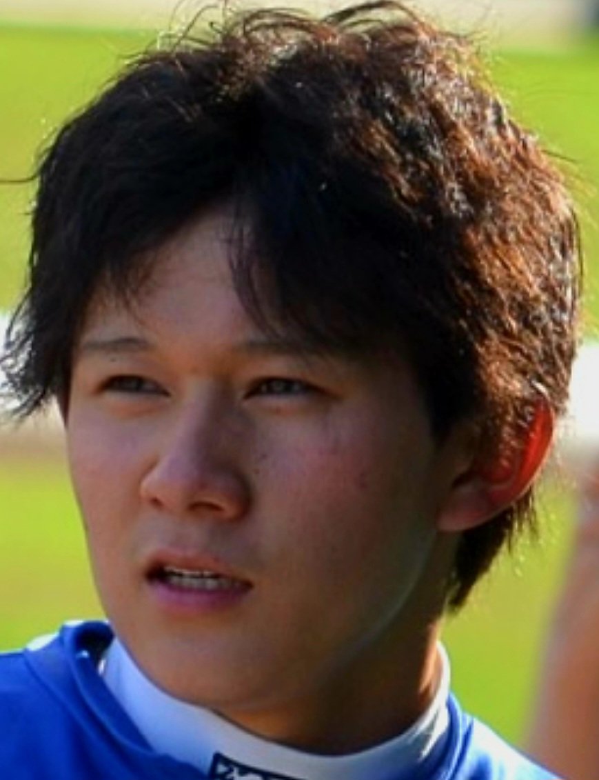 shigerugachi27's tweet photo. ★今日の競馬★
#中京記念
#カネラフィーナ

未勝利から
リステッドまで
連勝した逸材

ここ数戦は重賞の壁
ルメローで確勝からの
ユキト戻し🤣 

前走は
着差以上の完勝
実力は確かやし
左回りは絶好✨️

距離的には
札幌記念も
ここは相手関係で
選択のシルクあるある🤔

すんなりと
流れに乗れれば https://t.co/CxIHd9Uiac