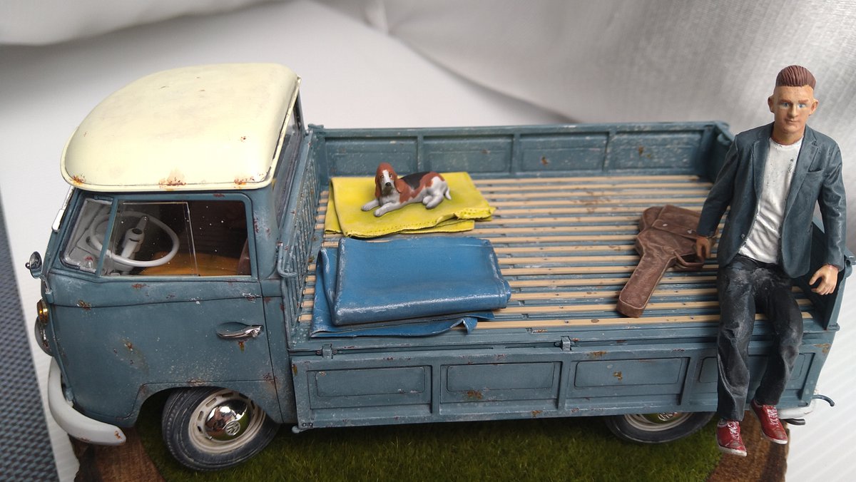 moretjkn's tweet photo. フォルクスワーゲン タイプ2 ピックアップ トラック 1967　ようやく完成しました！
ほぼ初のカーモデル、人形改造など慣れないことをやったけど、理想に近く作れて満足です。

#完成報告
#ハセガワ
#カーモデル
#ModelCar https://t.co/fazTOHvnzc