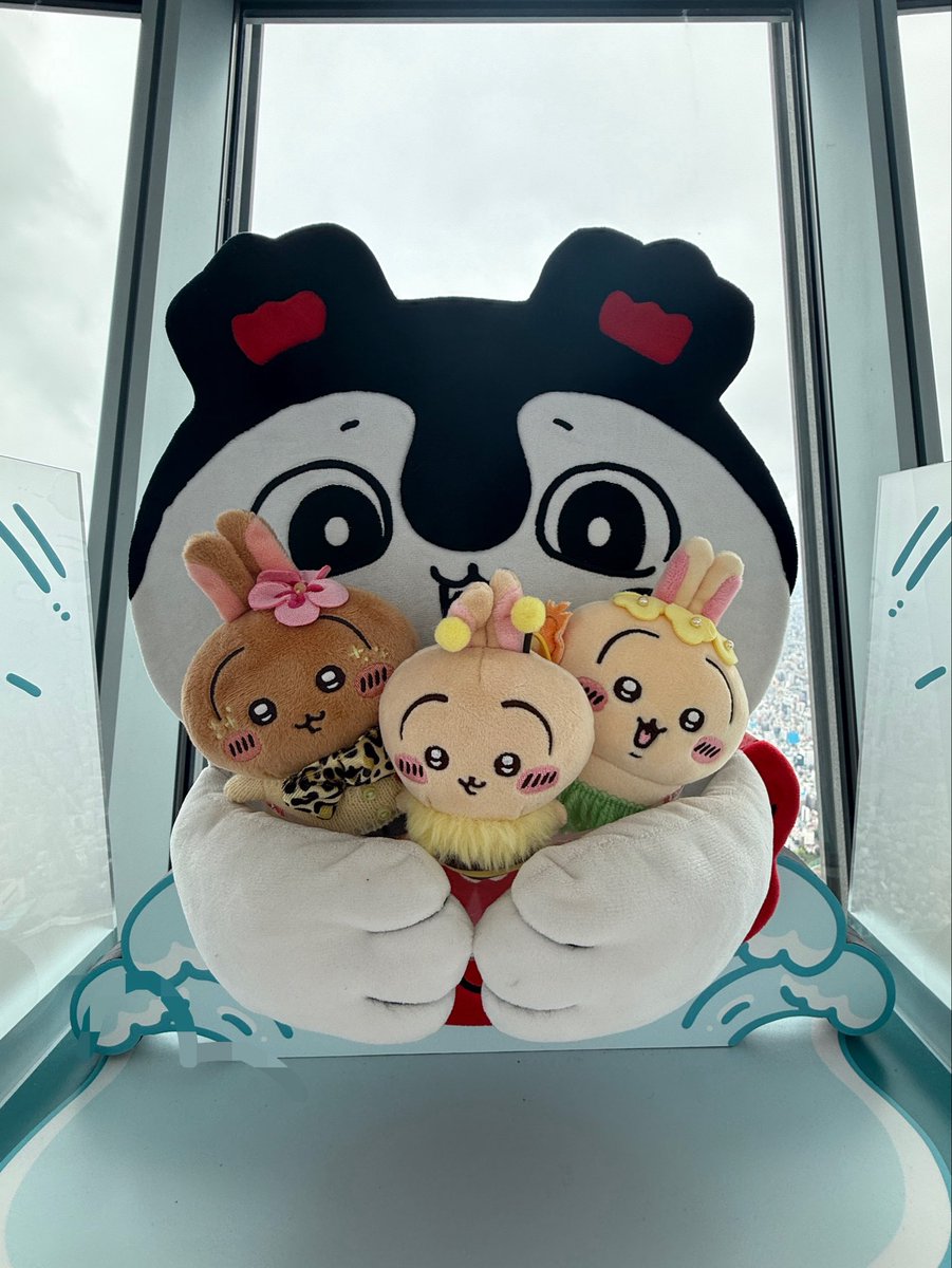 penguin7763's tweet photo. スカイツリー行ってきた！！！
外出る頃には雨降ってきてたから
空が綺麗なうちに展望台まで登れてよかったよ🥹 https://t.co/vg3K5OyXf9