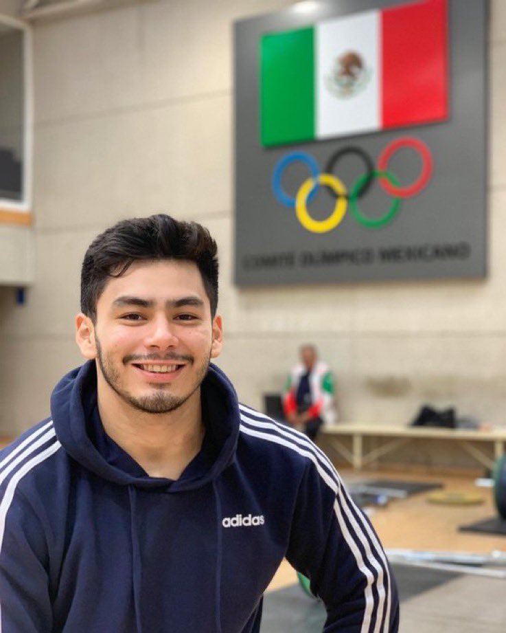 packheters's tweet photo. Jorge cárdena el campeón de México que rico está disponible en el telegram 🔥⬇️
https://t.co/SDO4t4ULBS https://t.co/EbHCcojdis