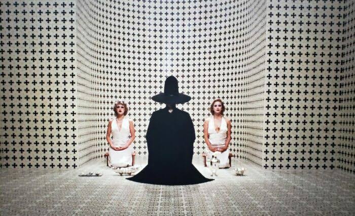 DanielHood4's tweet photo. There are mind fuck movies and then there's The Holy Mountain (1973) https://t.co/AOxpEzD94S