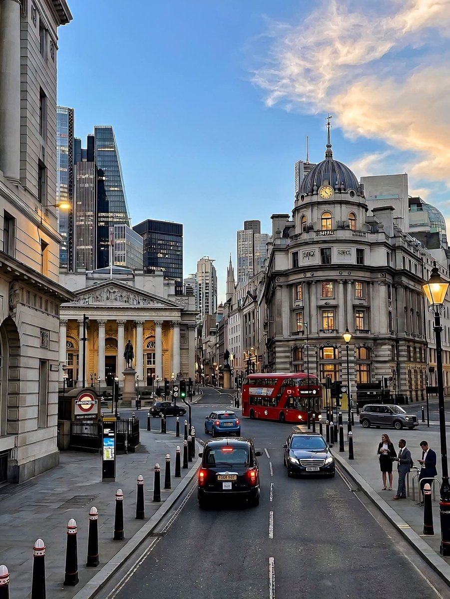 Magical__views7's tweet photo. London Amazing City 🏙️ https://t.co/MyjNWbBOwB