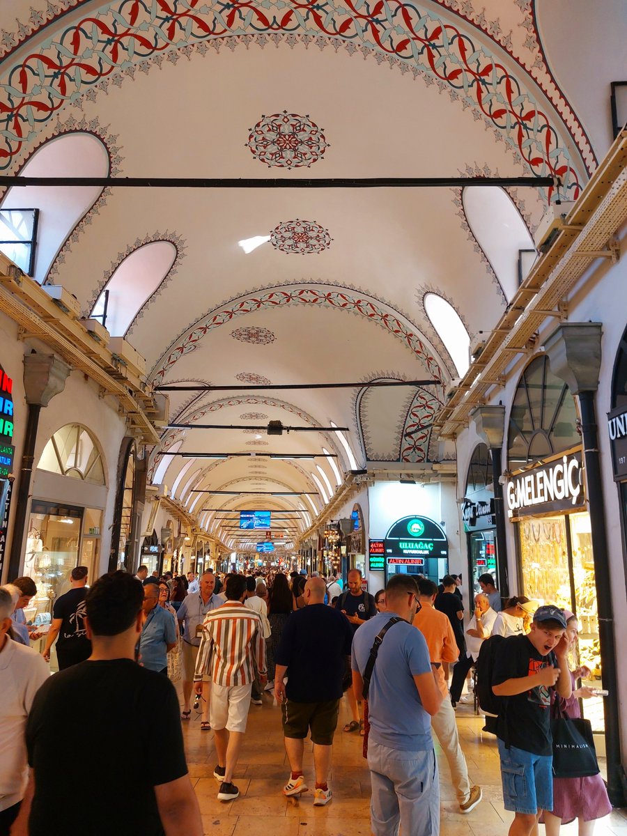 MustafaCEK23's tweet photo. Kapalıçarşı, İstanbul, 15.08.2026 https://t.co/fNkPgDnkZK