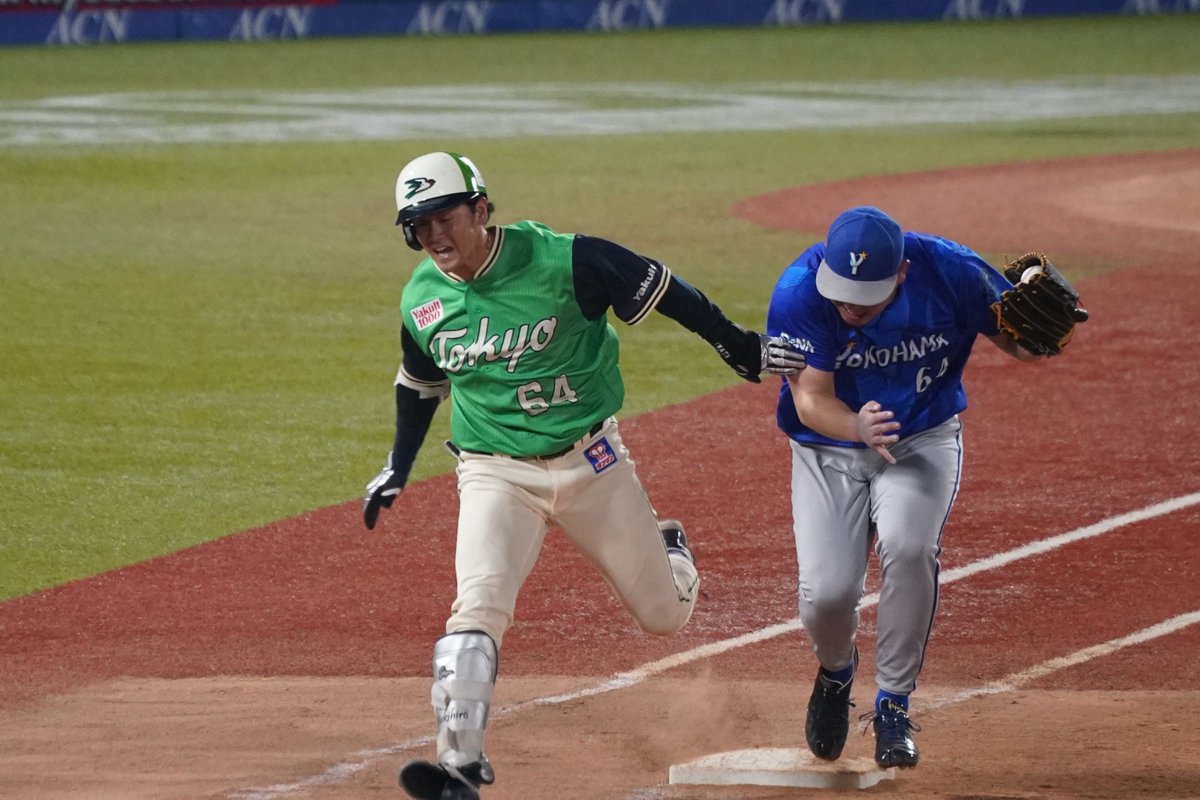4374Yoshi's tweet photo. 岩田選手のタイムリー内野安打。
「"いわた"らしいヒット」
打席での粘り、脚力活かしたプレイは頼もしい。 https://t.co/dgyz8V3jdO