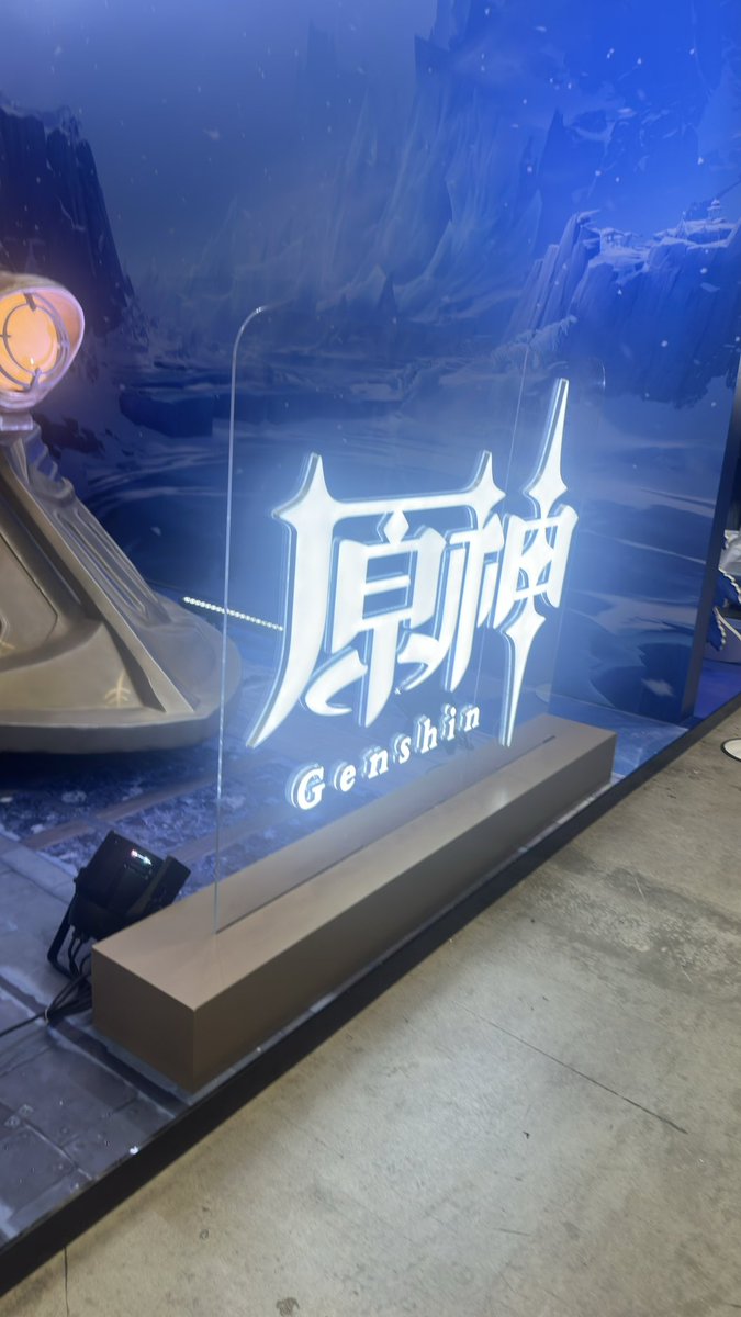 abusumi_mika's tweet photo. 原神ブース
#C108
#原神C108
#スネージナヤを感じよ https://t.co/B8zywPqEr9