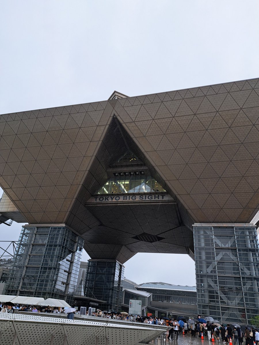 dakenn3's tweet photo. 雨天 https://t.co/ITrg49E9ut