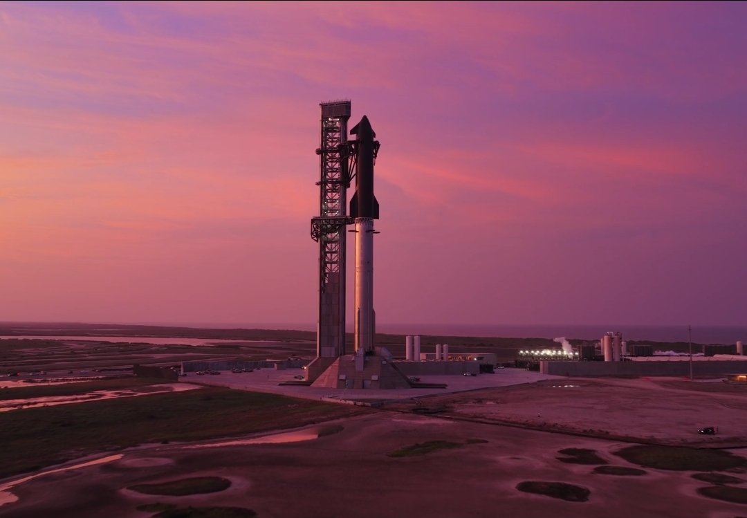 XFreeze's tweet photo. “Having two planets that are both self-sustaining and strong is going to be incredibly important for the long-term survival of civilization”

This is exactly what Starship is being built for....making Mars self-sustaining and giving human civilization a second home https://t.co/rsWUoquoN3