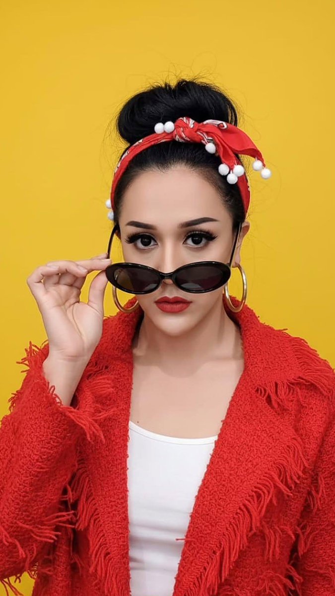 auracrot88's tweet photo. Laki laki skrg gak ada yg tangguh semua lemas klw ketemu teteh 
Tele :suciaura332
087745527932 
#ladyboyjakarta
@LollipopGirls__ 
@trans_hearts 
@Travel4TG 
@TransXworld 
@47topindo https://t.co/l8FOBtlBbr