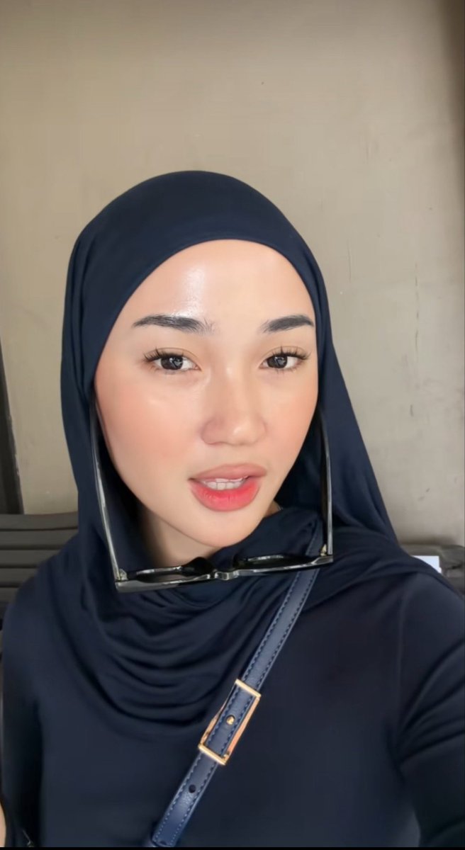 Vippremium_07's tweet photo. Tgh ramai bincang satu ni ❤️‍🔥
Full collection ad kt sni https://t.co/EqqI0kik0w
Link kt bio

#fypシ゚viral #malaysia #fypmalaysia #melayu #cikgu https://t.co/2KXPegY2aS