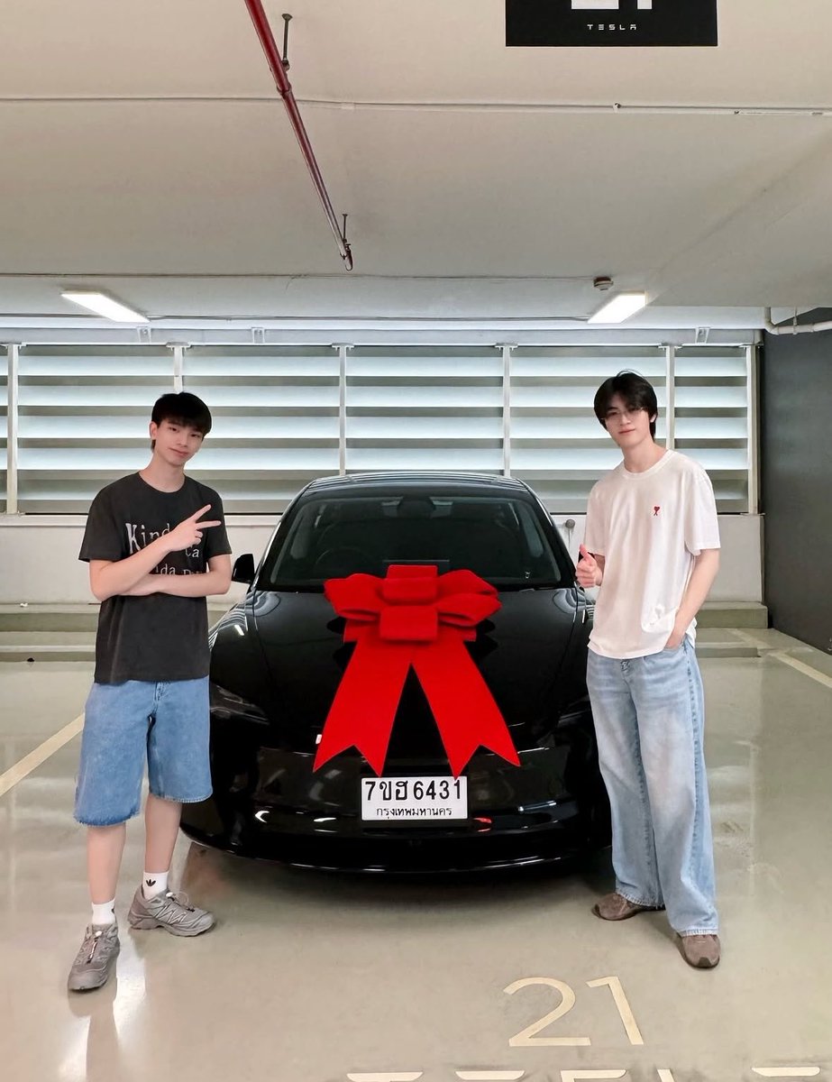 Summerramy's tweet photo. ชีวิตในวันธรรมดาๆของครอบครัวสุวิทยะเสถียร https://t.co/Ekd5sA5niT