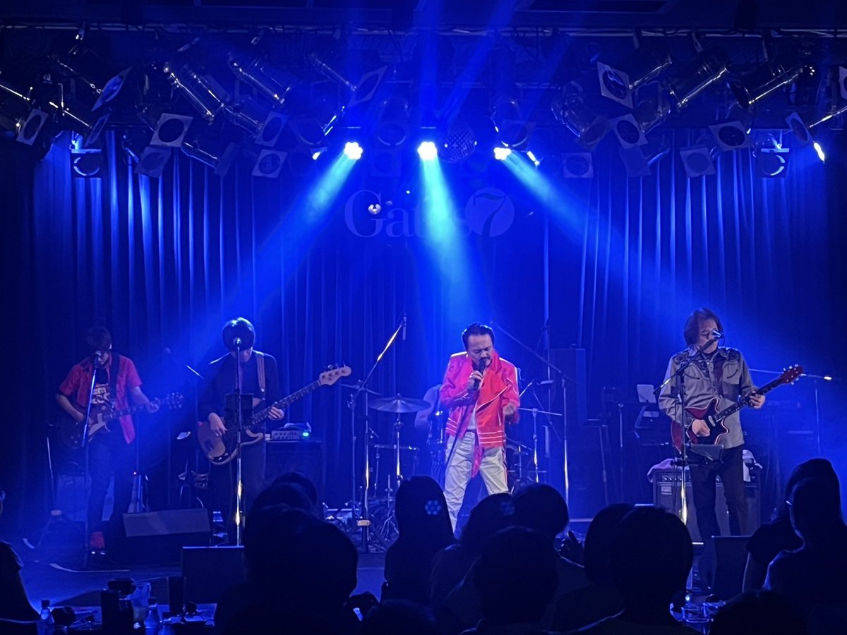 Gueen_official's tweet photo. GUEEN 夏のリサイクル@中洲ゲイツ7来場ありがとうございました。
ソールドアウトで大盛り上がりさせていただきました。 https://t.co/hkHAVzU3Nw