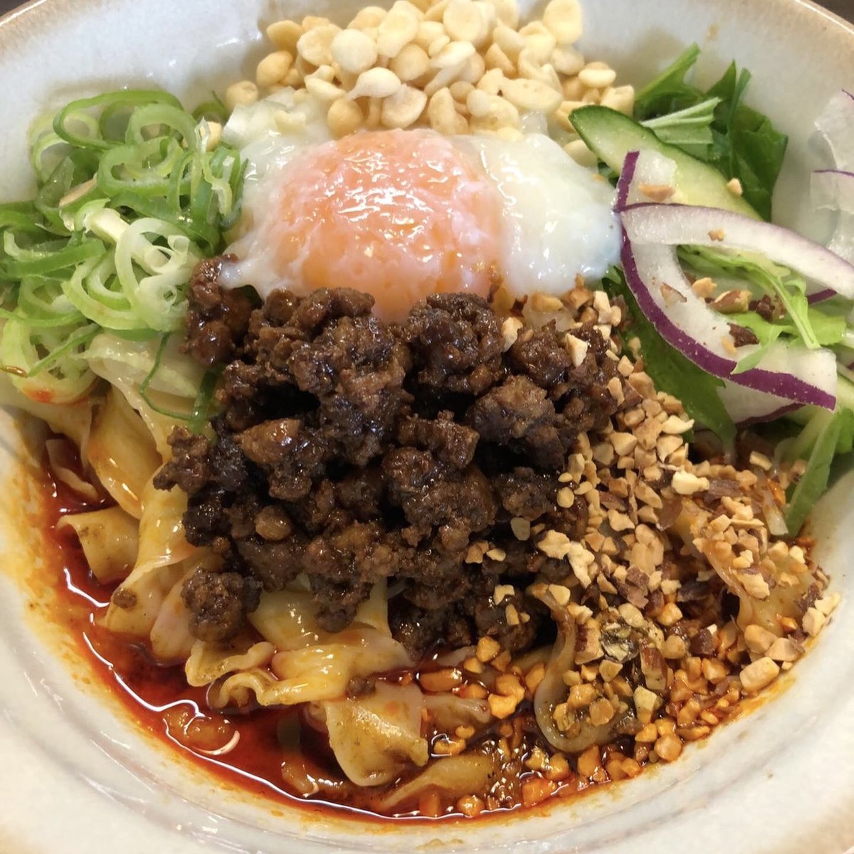 ramenabeno's tweet photo. 本日も御来店誠にありがとうございました〜
お知らせです
8/18〜8/31まで
【冷やし汁無し担々麺】をやりたいと思います
麺は、平打ちのピロピロ麺です
花椒が苦手な方はお伝え下さい
よろしくお願いします https://t.co/NI8Ou9mN47