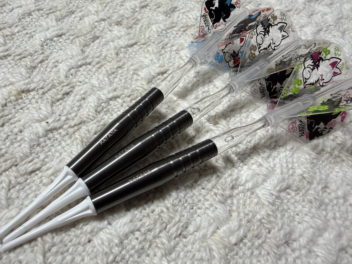 MadaLv20's tweet photo. まーた買ってしまった
最近の流行りに逆らう14.5gの軽量バレル
どんな投げ感なんだろう？

DYNASTY KATANA 風魔 https://t.co/WS4bAgf9m0