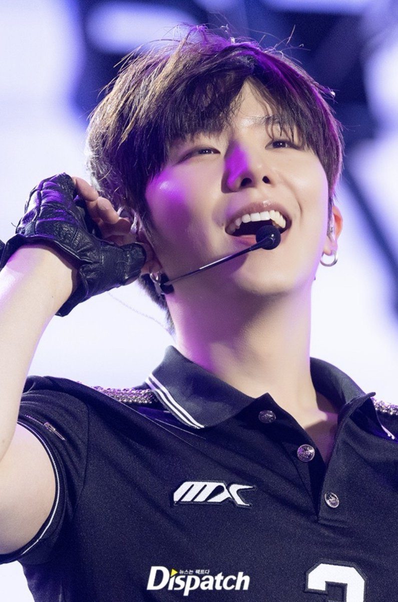 my_own_YooKH's tweet photo. 260816 Dispatch ①
https://t.co/4nqI7saxjW
#기현 #KIHYUN #キヒョン
#몬스타엑스 #MONSTAX #MONSTA_X https://t.co/F57Fa3grLZ