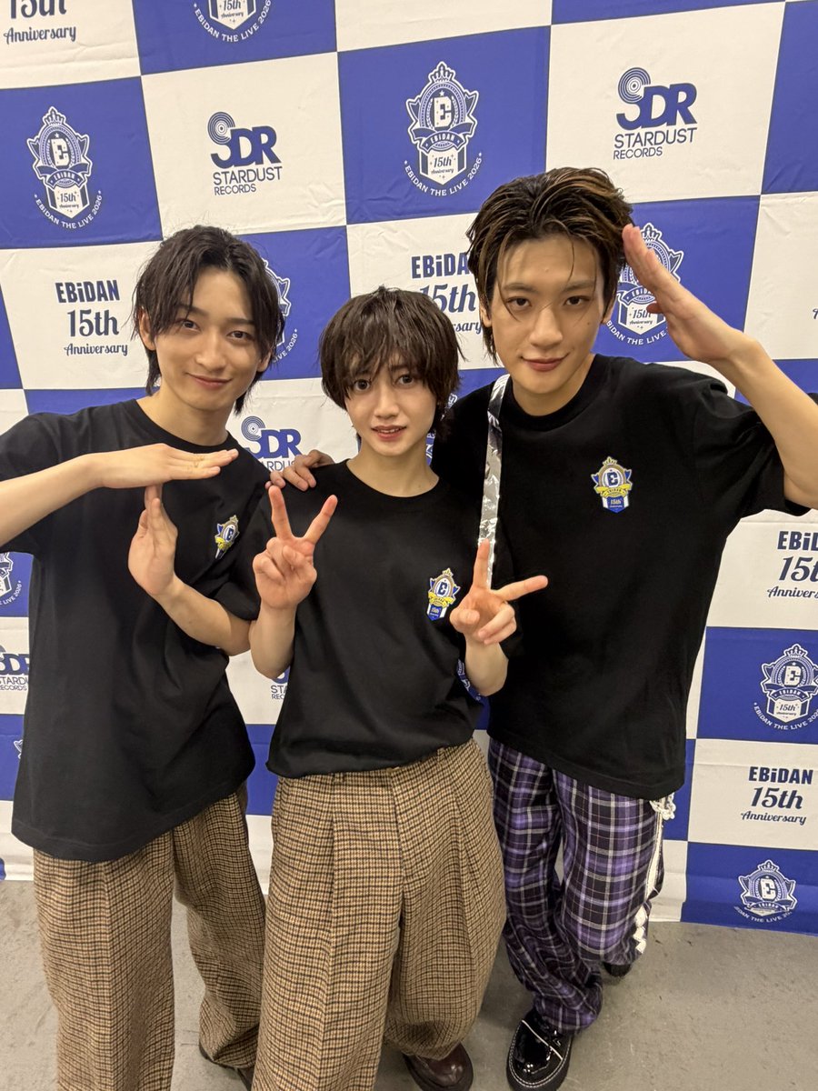 riji2017's tweet photo. 今日、りゅうとおった！
#エビライ　#EBIDAN
とっしー、りゅうと、しゅうと https://t.co/qo8Uo6cdxl