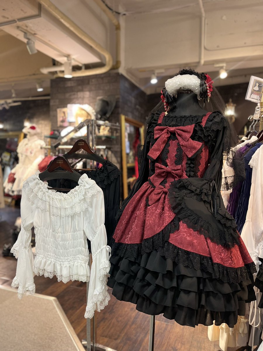🌹おすすめブラウス紹介🌹 【Vallée lys】 Blossom Breeze Blouse
