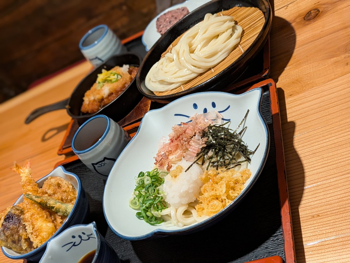 Greentea__MCTD's tweet photo. 夜はうど〜ん🥢 https://t.co/qUzaFfD93S