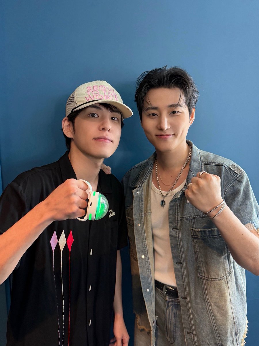 emptyca10ries's tweet photo. 계속되실듯……………. 우우우 아아♥♥ https://t.co/OZhg6mwrx9