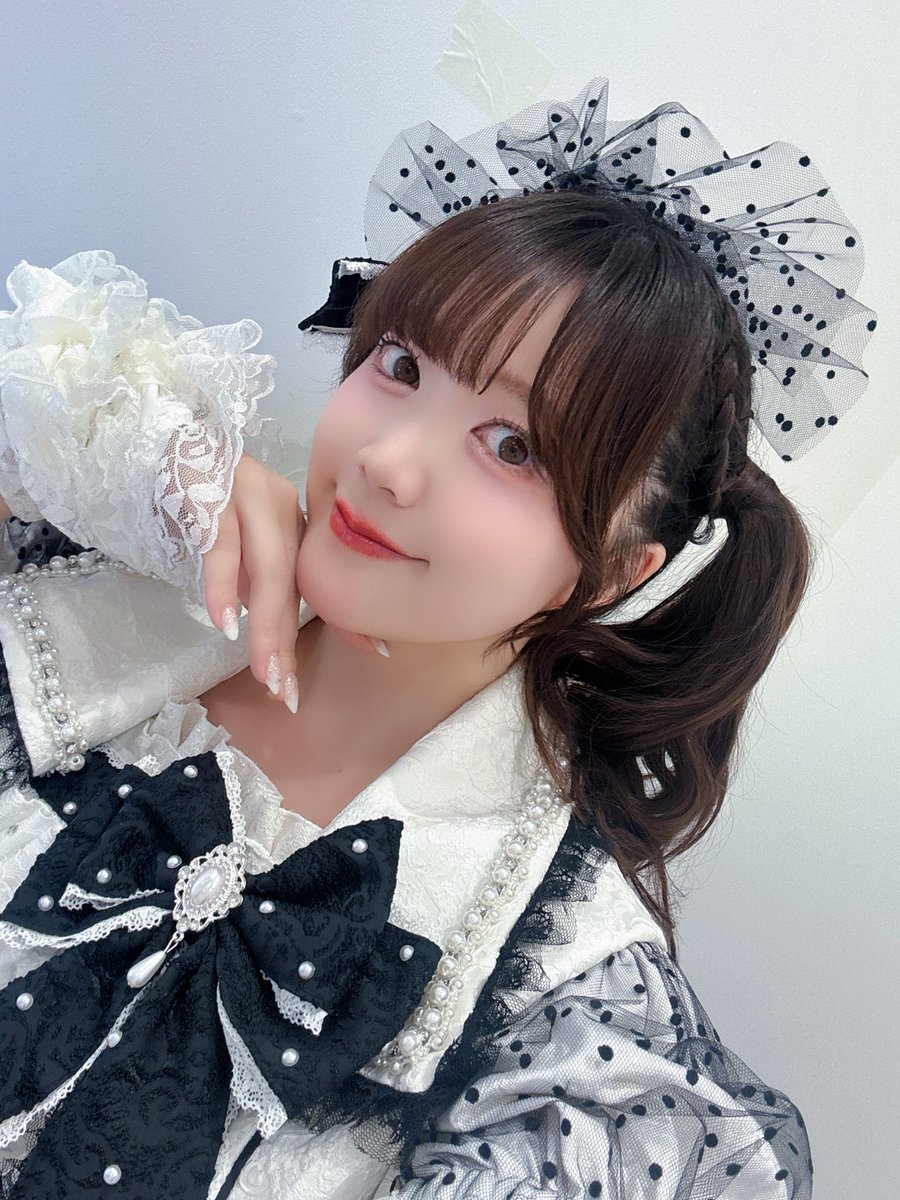 ayasa_ito's tweet photo. バースデーチェキ会✌🏻楽しすぎた！
来てくれてほんまにありがとう◝(⑅•ᴗ•⑅)◜..°♡

どのあやさちゃんが好きやた？

①編み込みおろし
②ふわふわツインテール
③サイドポニー

#彩沙しか勝たん #彩沙舞踏会 https://t.co/xQvfuxD1gA