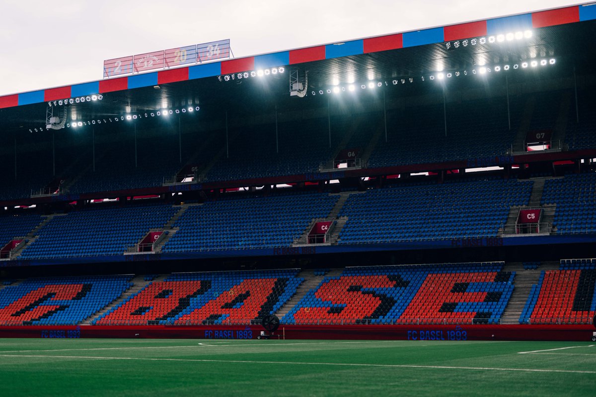 FCBarcelona's tweet photo. The stage is set ✨ https://t.co/4sMnRWypnG