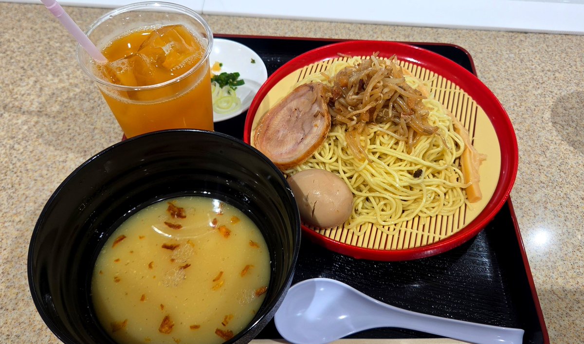 az0u0's tweet photo. お久しぶりになってしまった福麺さん✨
今年もつけ麺美味しゅうございました😋 https://t.co/OsCfSQPPup