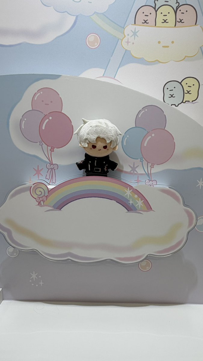 satsuemon's tweet photo. ウチのボスもすみっコぐらし https://t.co/JEpCpFS1fH