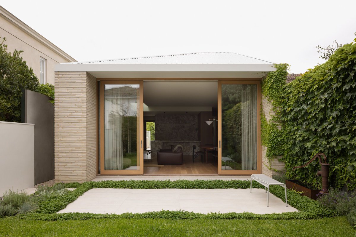 Archello's tweet photo. Silver House by By Mysa balances heritage and contemporary craft through narrow-format white brick, corrugated iron roofing and timber-framed openings.
https://t.co/dvYXOwQ3j4 .
#MaterialityAndCraft #AdaptiveReuse #LocalMaterials https://t.co/LUcEPxZoFu
