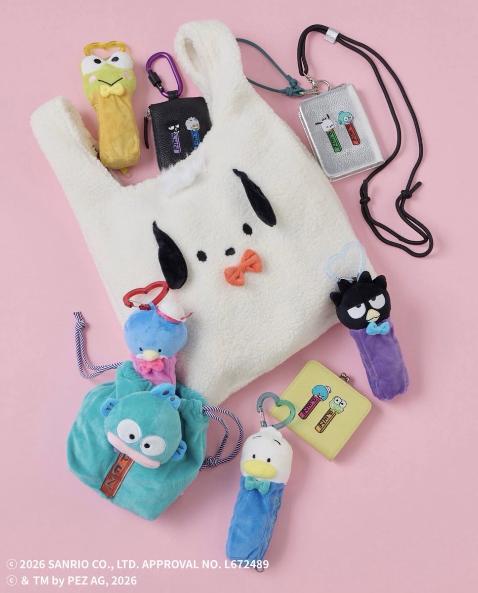 sanrio_fan_jp's tweet photo. 【新作情報】はぴだんぶい×PEZ×ear PAPILLONNER コラボ第二弾✨

大人気のカラビナ付きケースに加え、新型のお財布、リップチャーム、ポーチ付きバッグなど全6型がラインナップ！

■販売スケジュール
・8/19(水) 18:30〜 インスタライブ配信
・8/20(木) 7:00〜 予約スタート

#はぴだんぶい #PEZ #ear #サンリオ #サンリオグッズ #新作バッグ