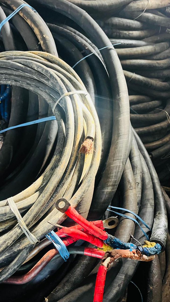 singraju4's tweet photo. Copper Cable Available in chennai 10mt+91 8143447361 https://t.co/OLIL3ULQBp