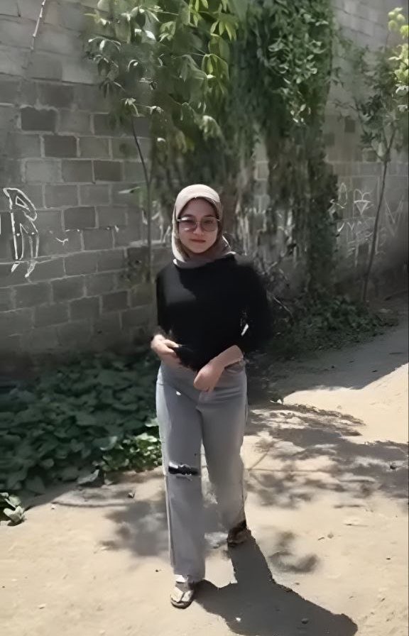 ciyaoren's tweet photo. hijab boba ireng

https://t.co/bwdoi0Makq https://t.co/eiTZoPaLEG
