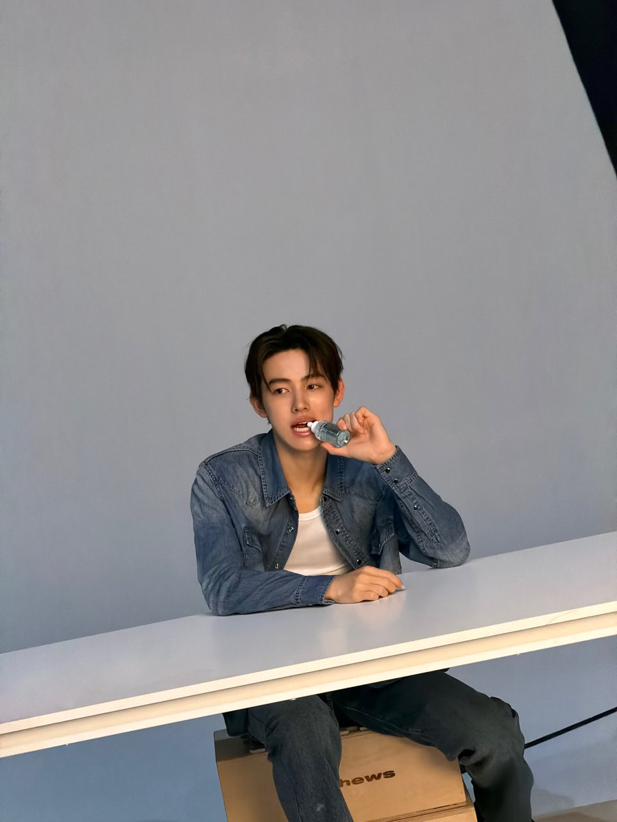 zhaoyufancokr's tweet photo. [260916] #SEONGHYEON #성현 Instagram Update https://t.co/lFtHBOmnyO