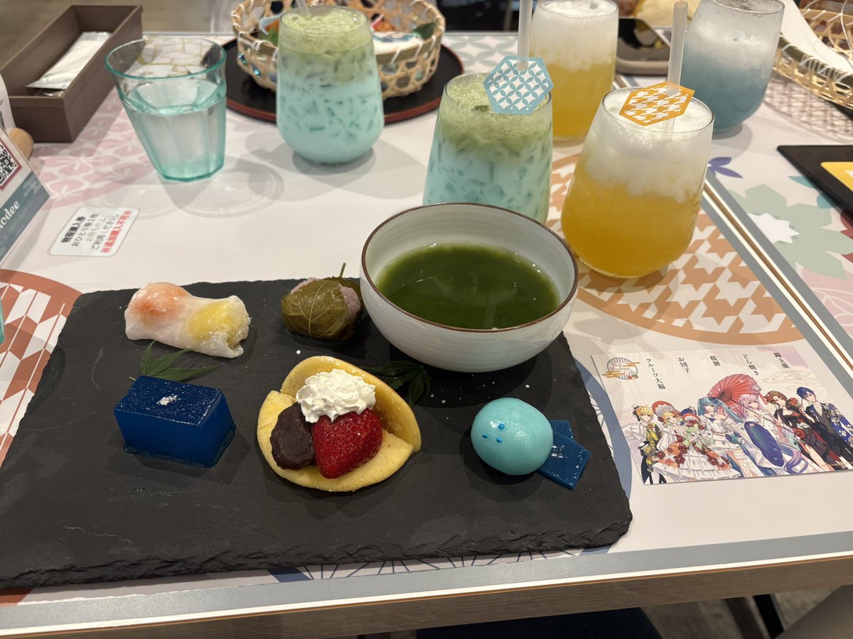 KimOmocha's tweet photo. コラボカフェも🥰🍵 https://t.co/bqrJexEJVr
