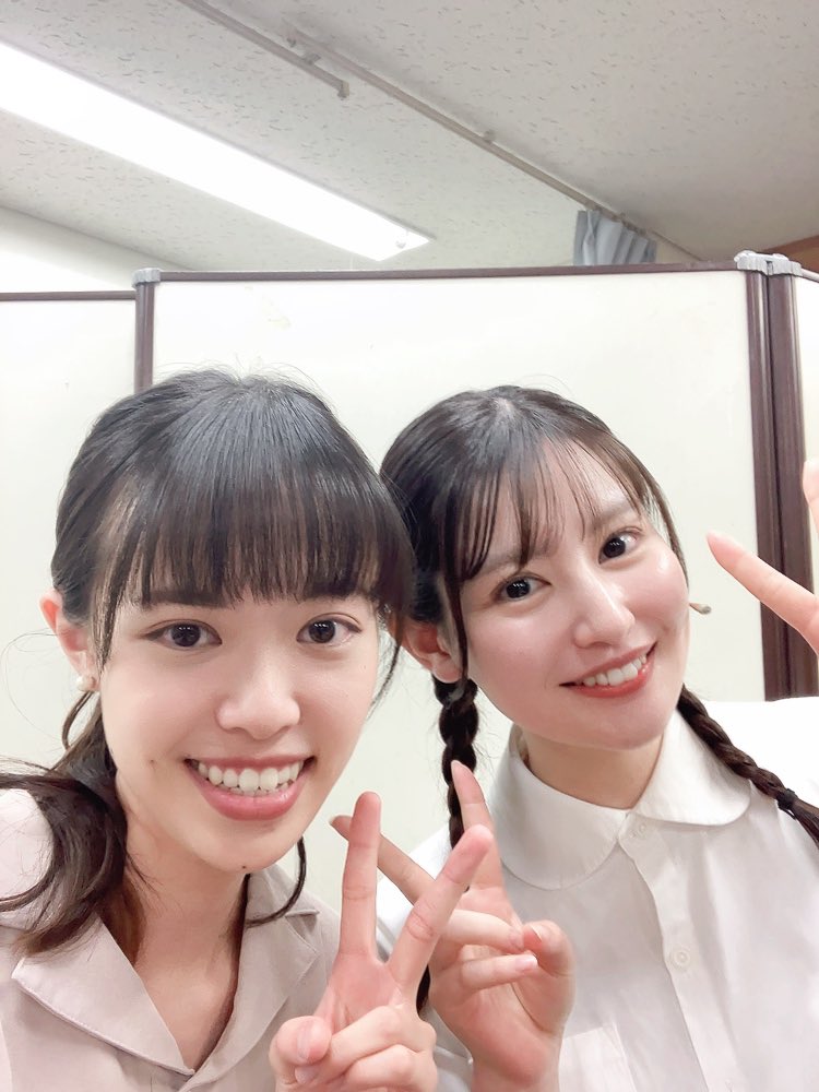 pocoapoco_pico's tweet photo. #朗読劇あゝひめゆりの塔 
3日目！森青葉さんが一緒にお写真を撮ってくださいました！✨️お話できて嬉しいで���！お疲れ様でした！ https://t.co/83sZNKao37