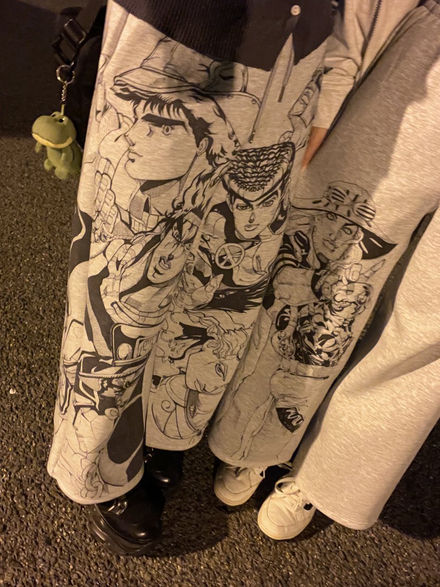 na__jojo_'s tweet photo. 全然外で着るめっちゃ好き https://t.co/NqgIpIWLoB