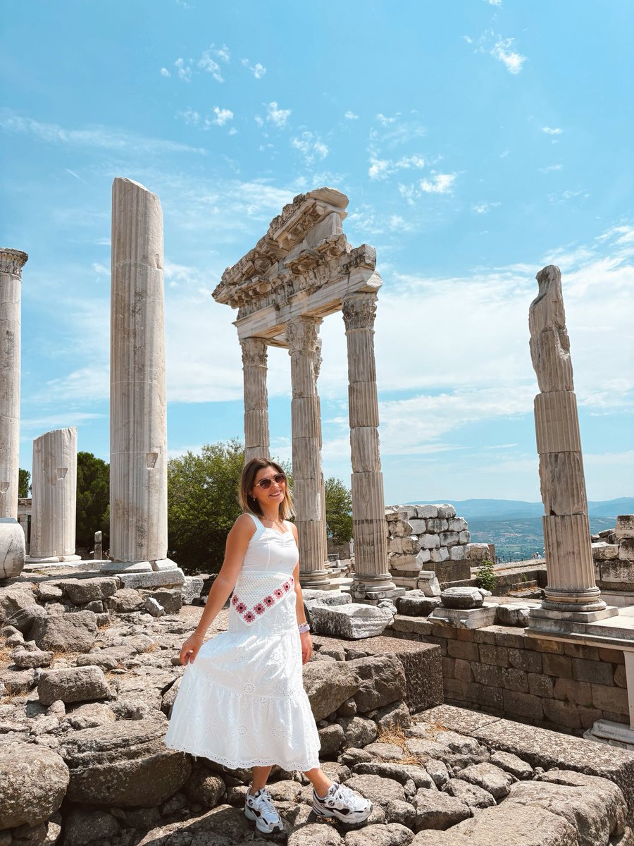 ilaykoc1's tweet photo. 2026 / Bergama https://t.co/jgWLSukupD