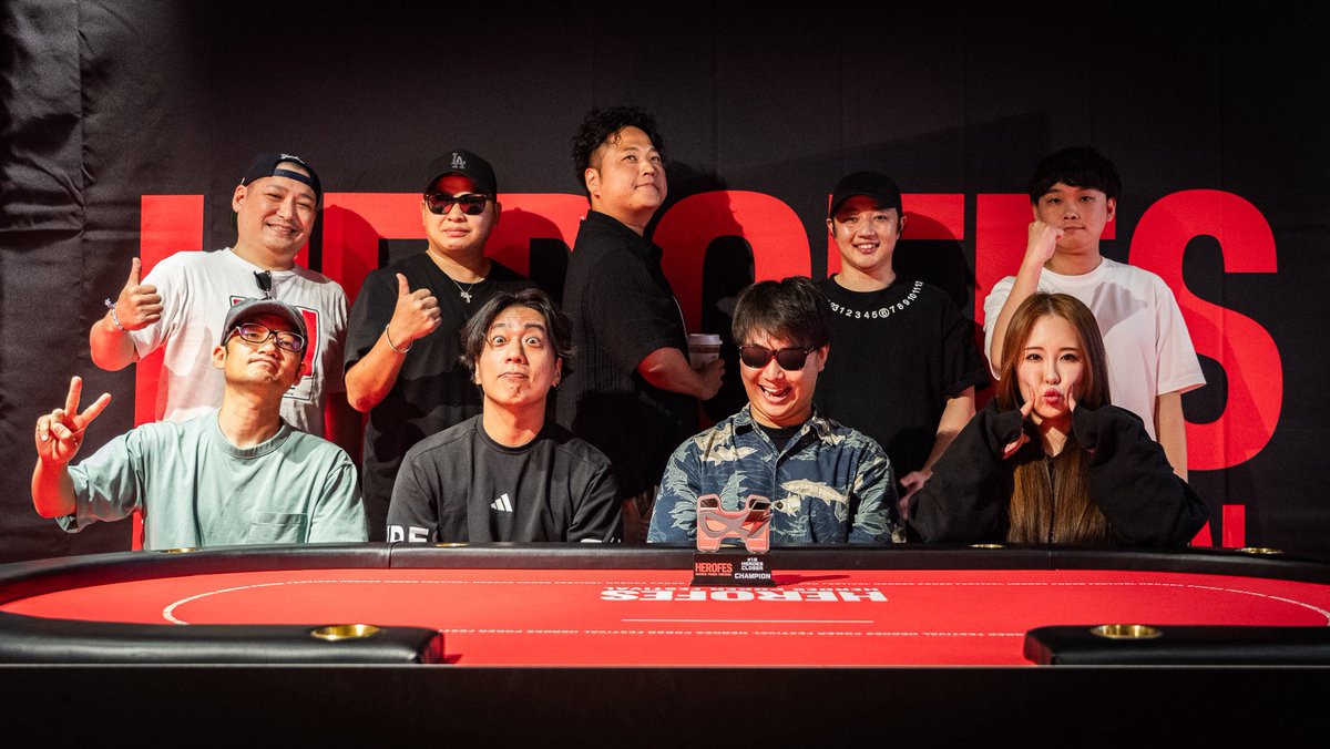 HEROFES_TOKYO's tweet photo. 🔥𝐇𝐄𝐑𝐎𝐄𝐒 𝐏𝐎𝐊𝐄𝐑 𝐅𝐄𝐒𝐓𝐈𝐕𝐀𝐋🔥

♯18 HEROES CLOUSER

FTに残ったヒーローの皆様です✨

1, onze様  
2, バカラ社長様  
3, にじげん様  
4, yusuke1008様   
5, ひろと様  
6, すると様  
7, Deke様   
8, TETSU様  
9, ゆーきちゃん様  

皆様優勝目指して頑張ってください！！

#ヒロフェス
#HEROFES
#HEROESPOKERFESTIVAL
#ヒーローは君だ