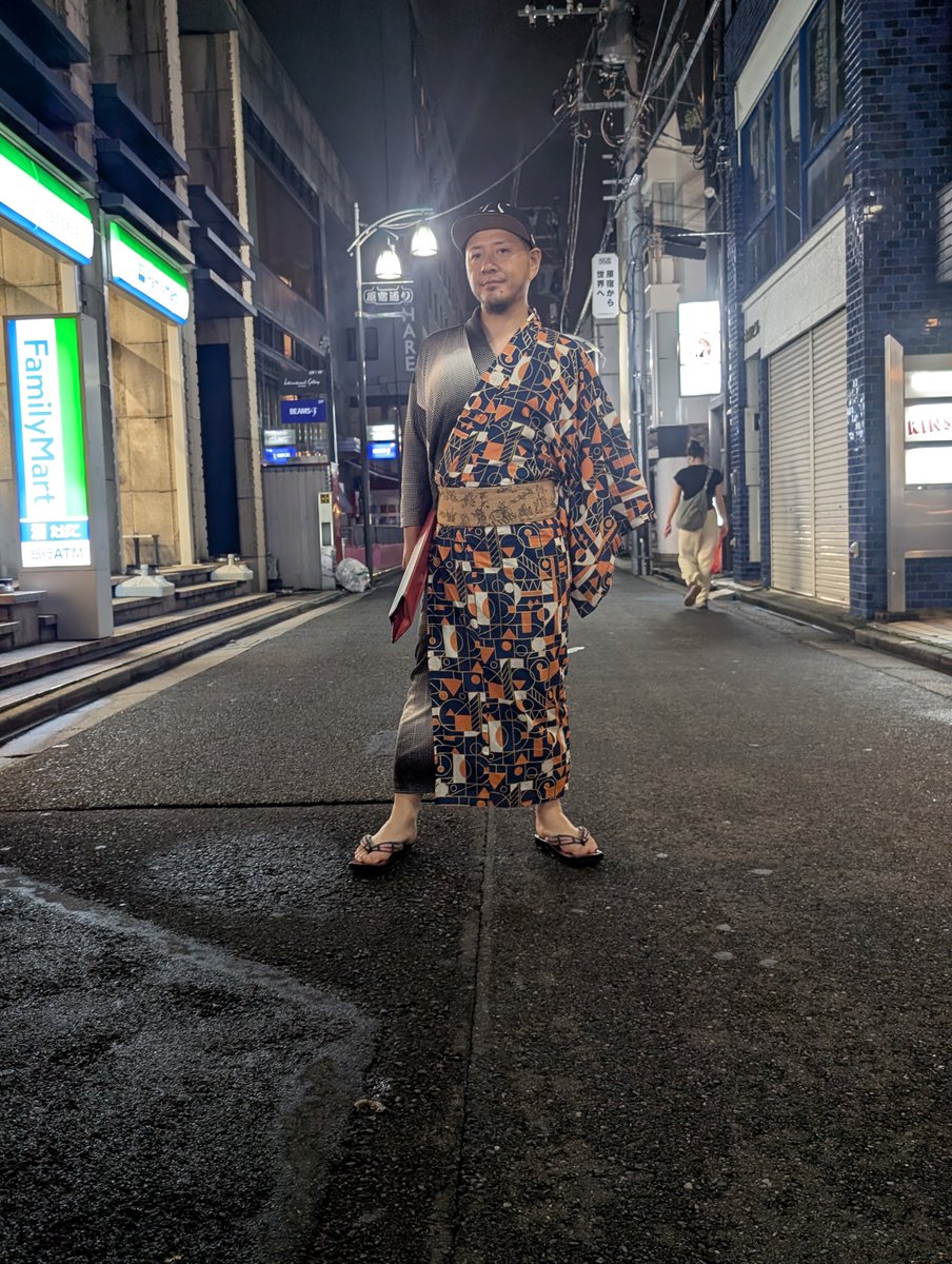 sbsbman10kani's tweet photo. 盆休み最終日は浴衣で原宿 https://t.co/koblGgg6Sz