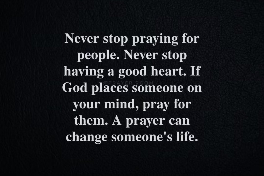 dr0919's tweet photo. Sunday Blessings fam &amp; friends! 😊Continued prayers for those still dealing with the storms, flooding, related power outages and unfortunate effects along with those in hurricane conditions worldwide. 🙏🏼✝️😔 https://t.co/Pw5pJ1o757